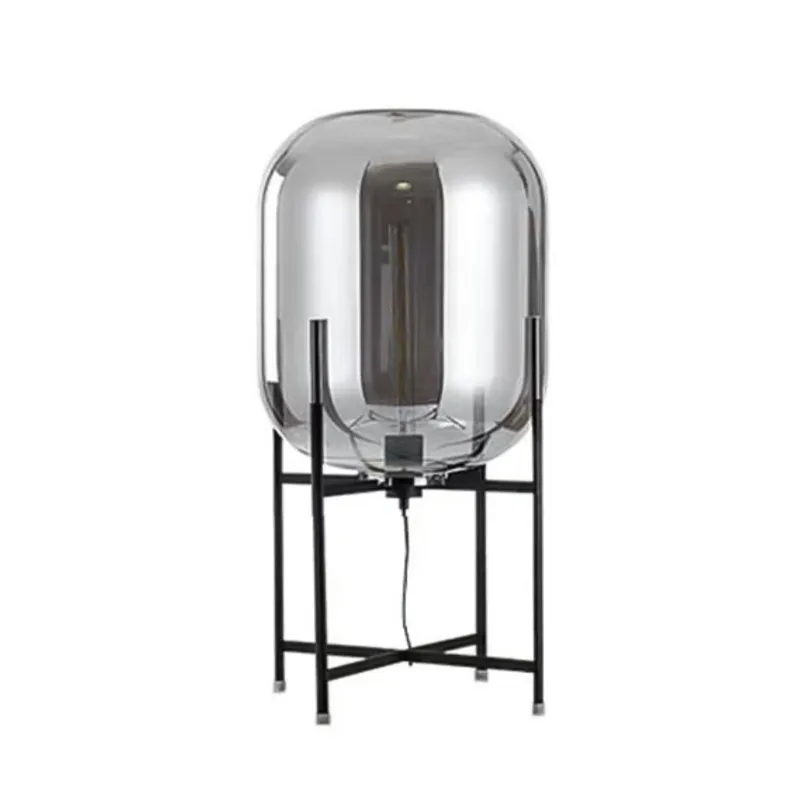 Oda Lamp