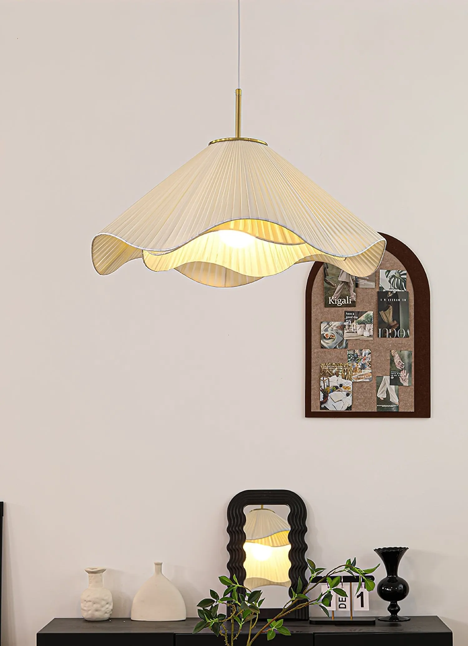 Nordic Cream Style Floral Pendant Lamp M458