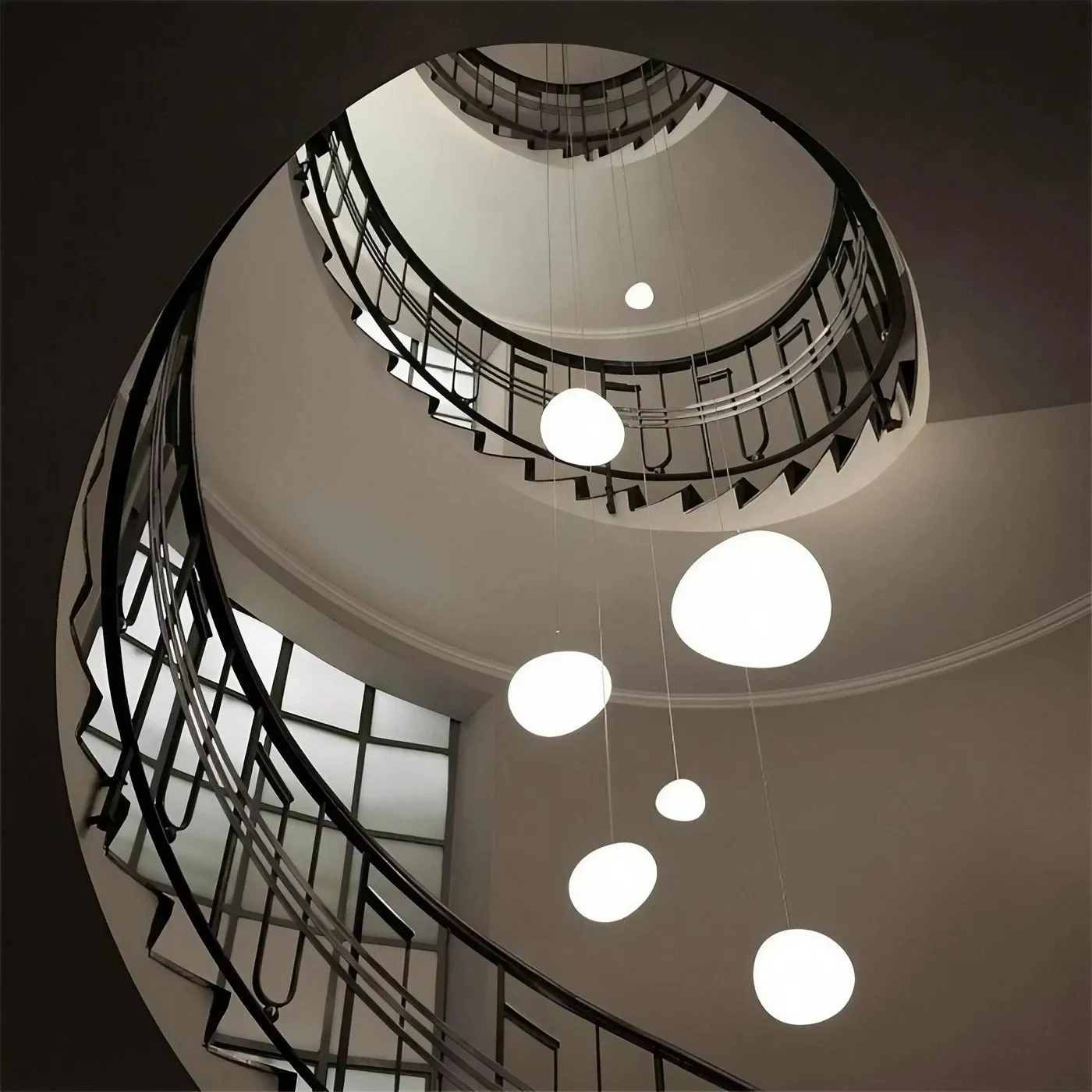 Pebble Orb Deco Milk Glass Pendant Light S161