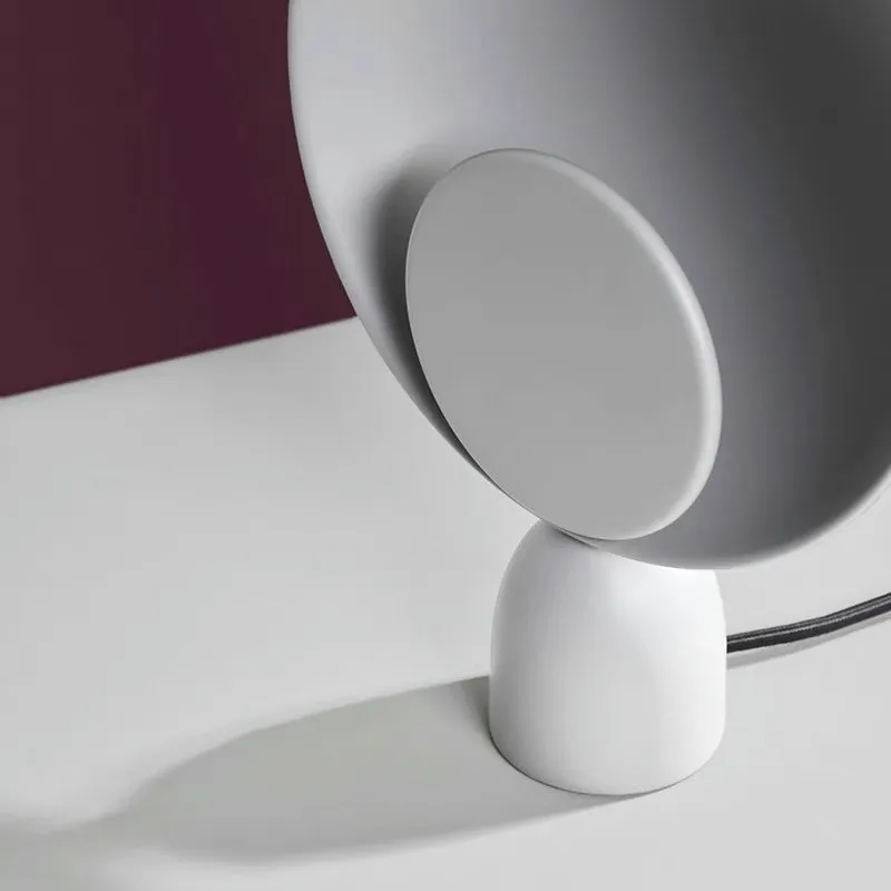 Blooper LED Table Lamp