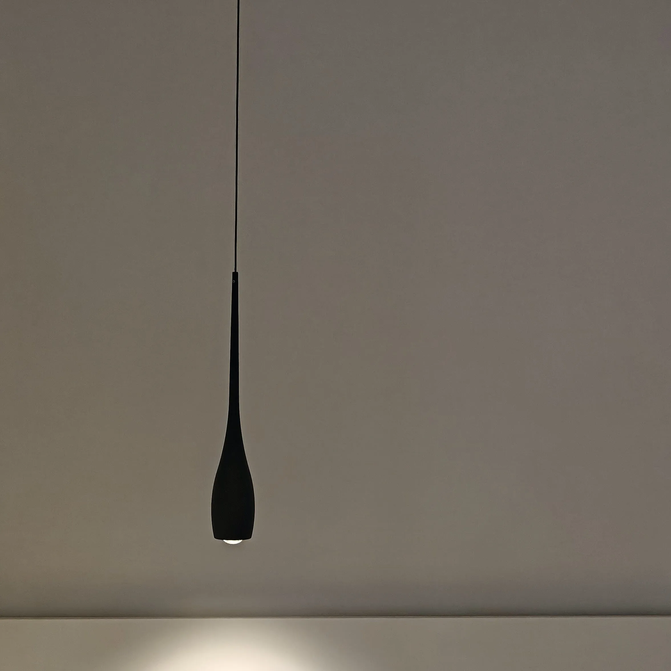 Minimalist Water Drop Pendant Light S75