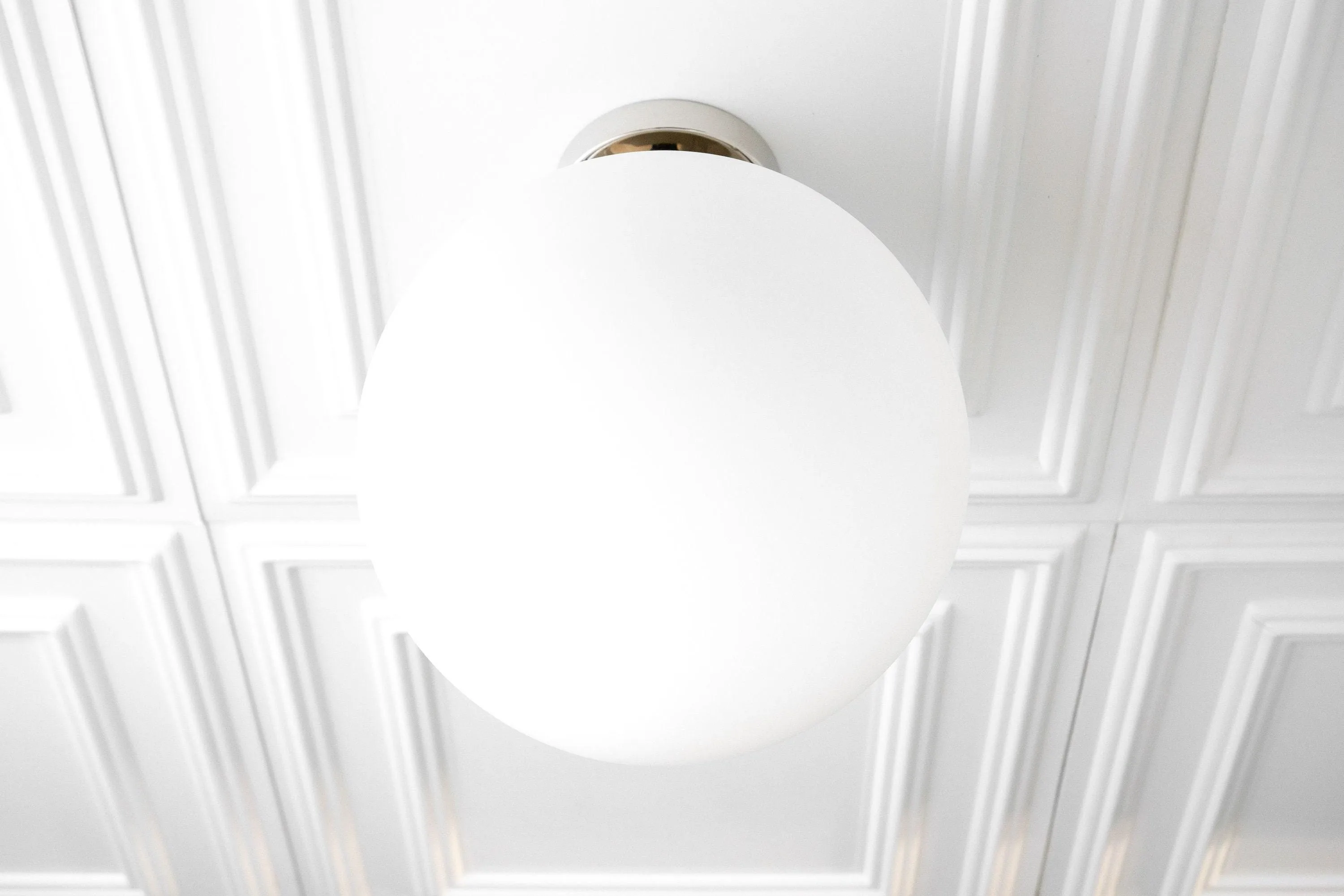 Glorica Glass 12 Inch Globe Ceiling Light - Frosted Glass Art Deco Pendant And Flush Mount T362