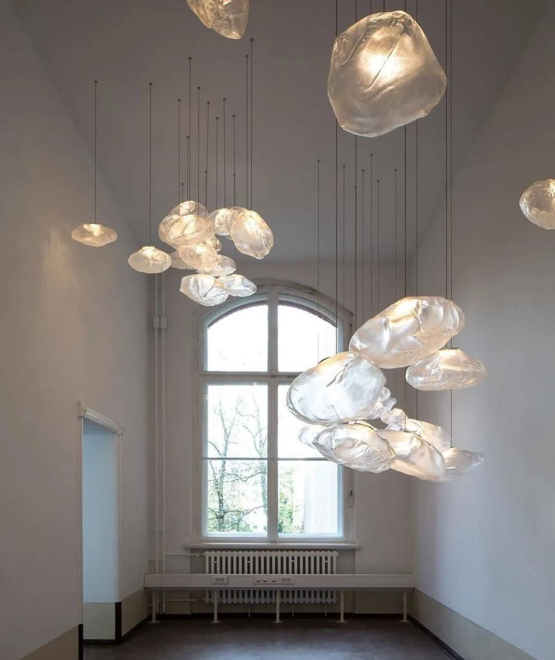 Multi-Head Irregular Glass Bubble Chandelier M79