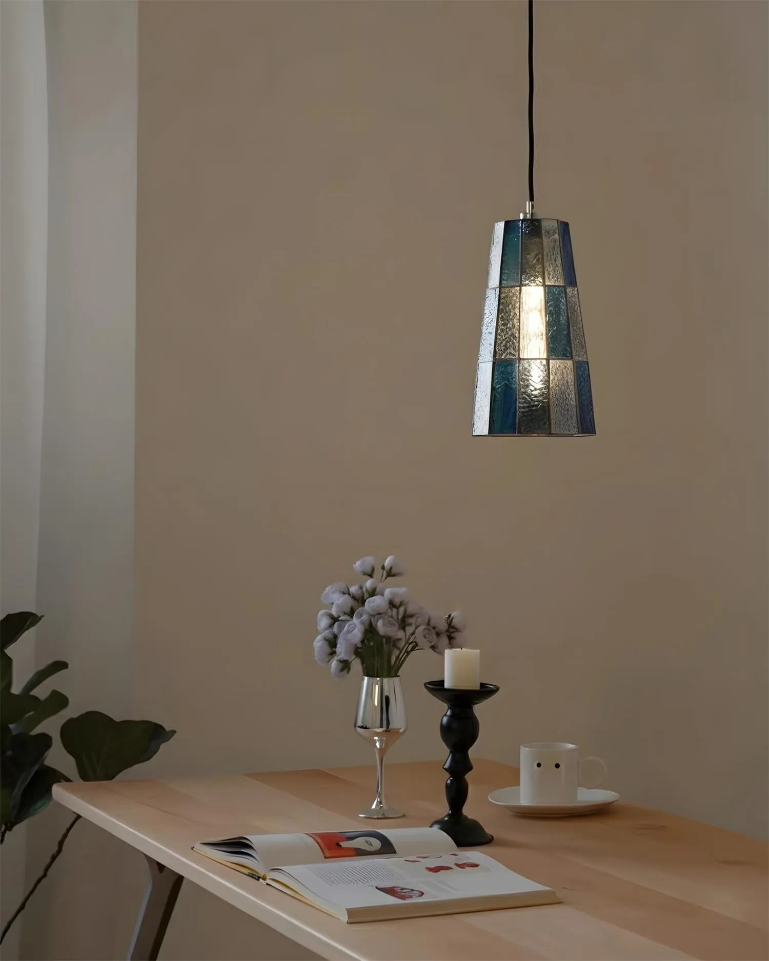 Fun Guy Pendant Lamp T1544