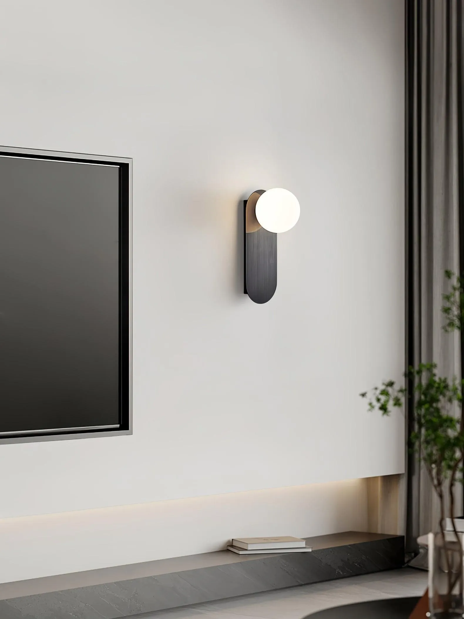 Modern Glass Base Sconce M280