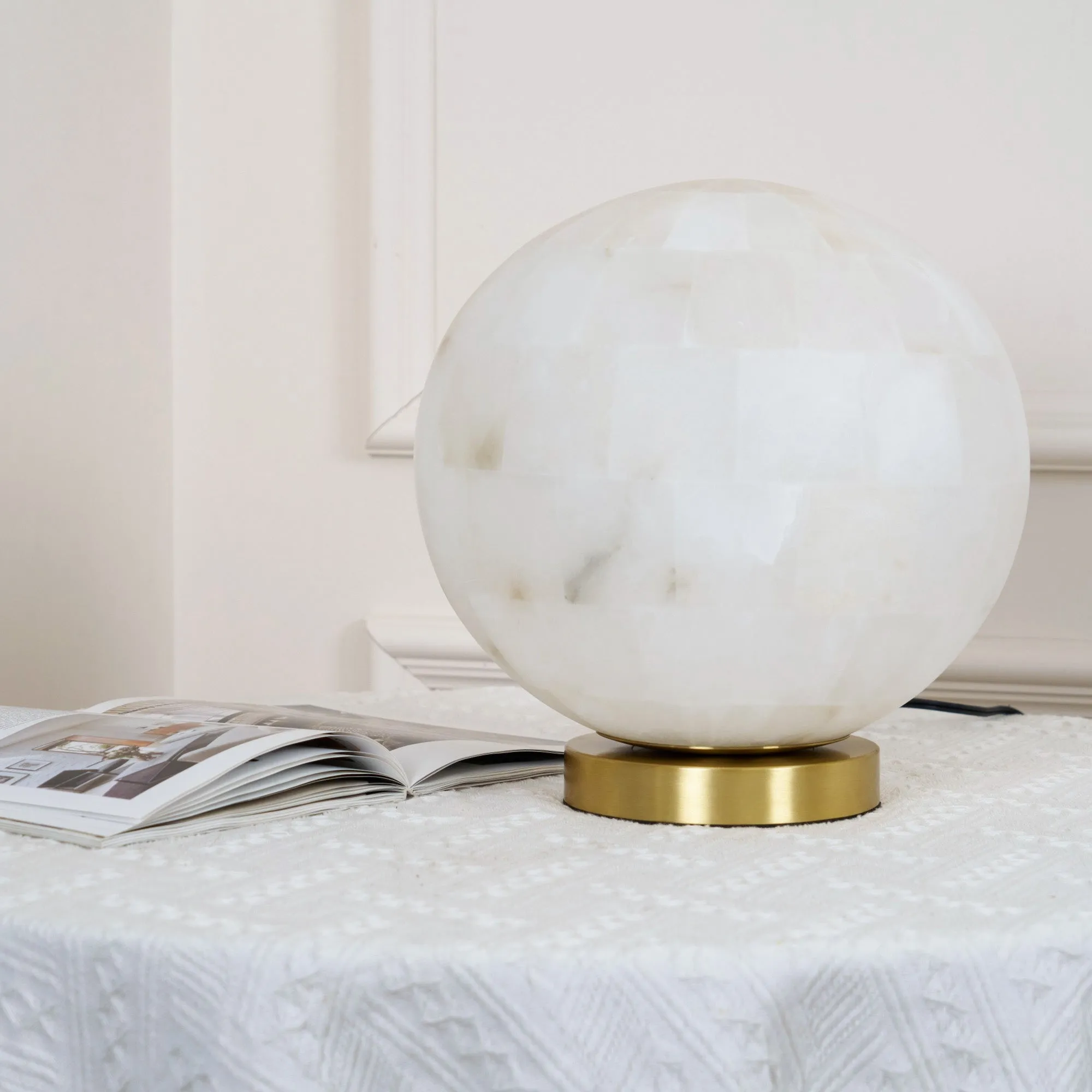 Alabaster Ball Table Lamp T1657