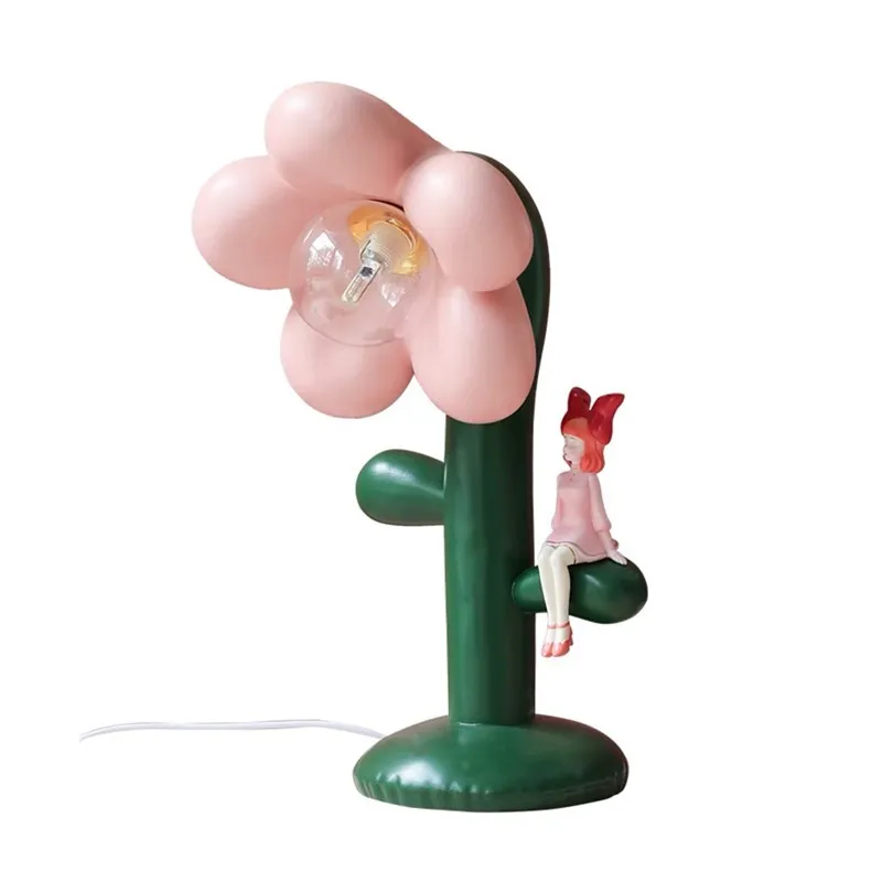 Flowery Table Lamp