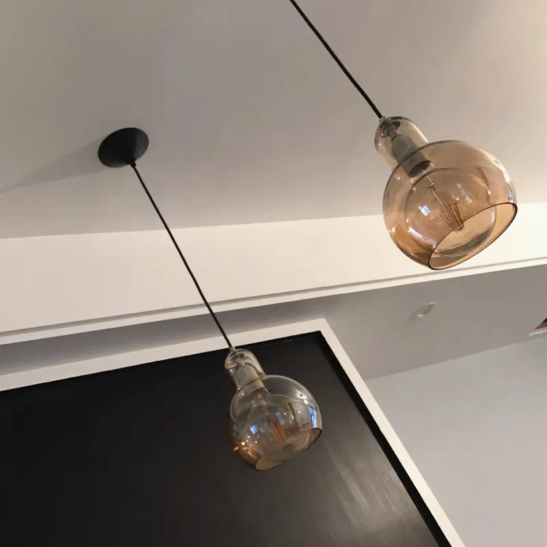 Bulb SR1/Mega Bulb SR2 Pendant Light