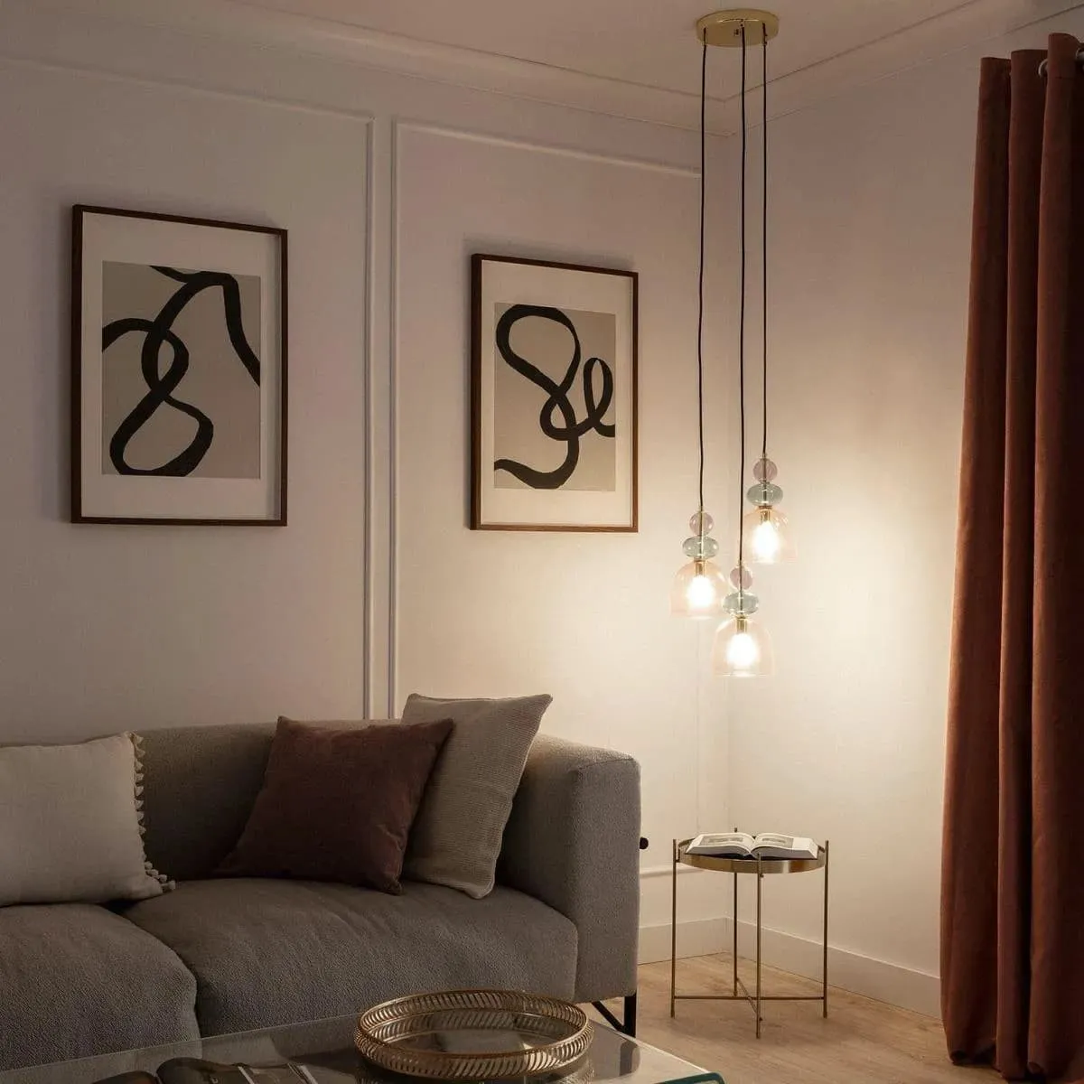 Contemporary Glass Lamp – Soft Glow for Modern Interiors S243