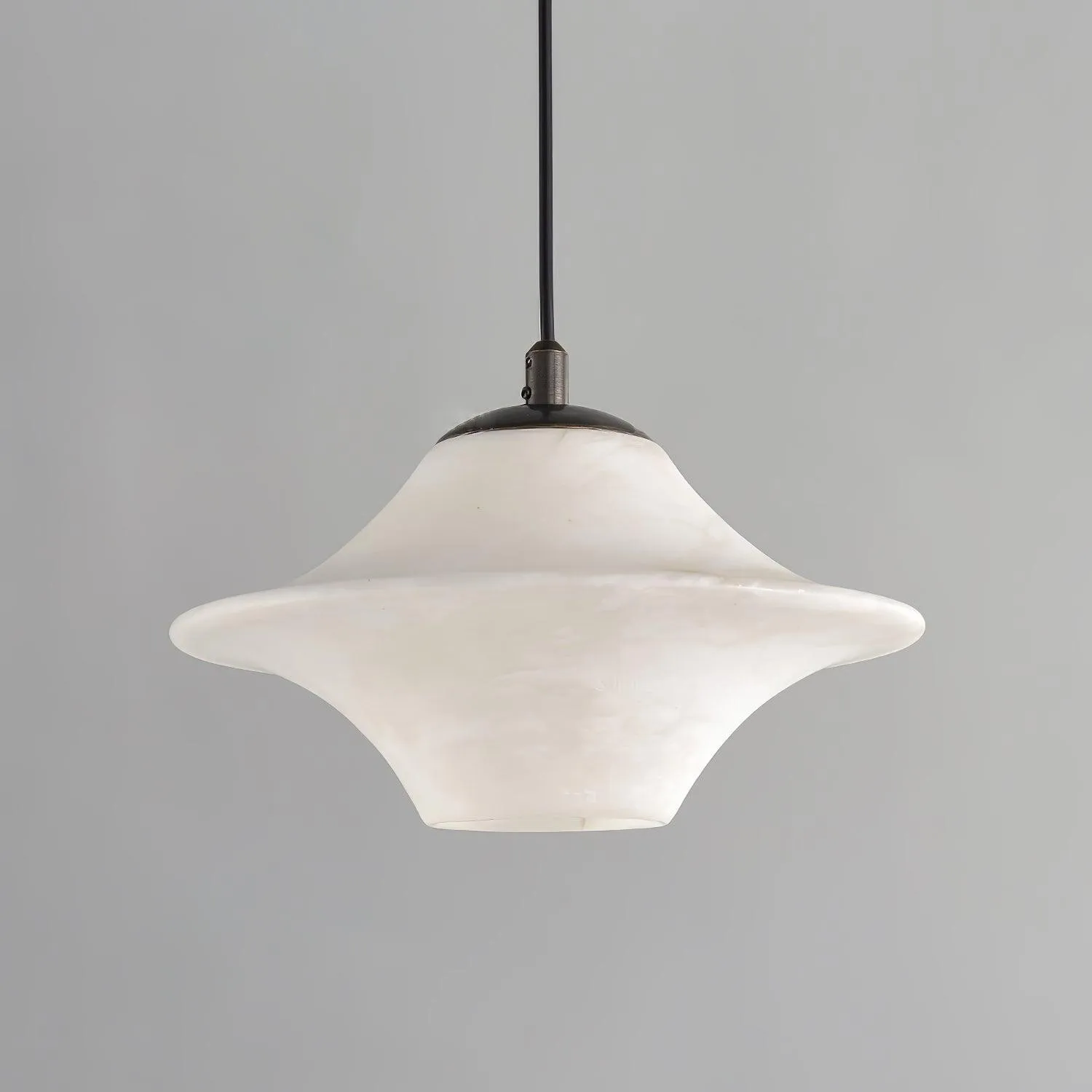 Saucer Alabaster Pendant Light M413