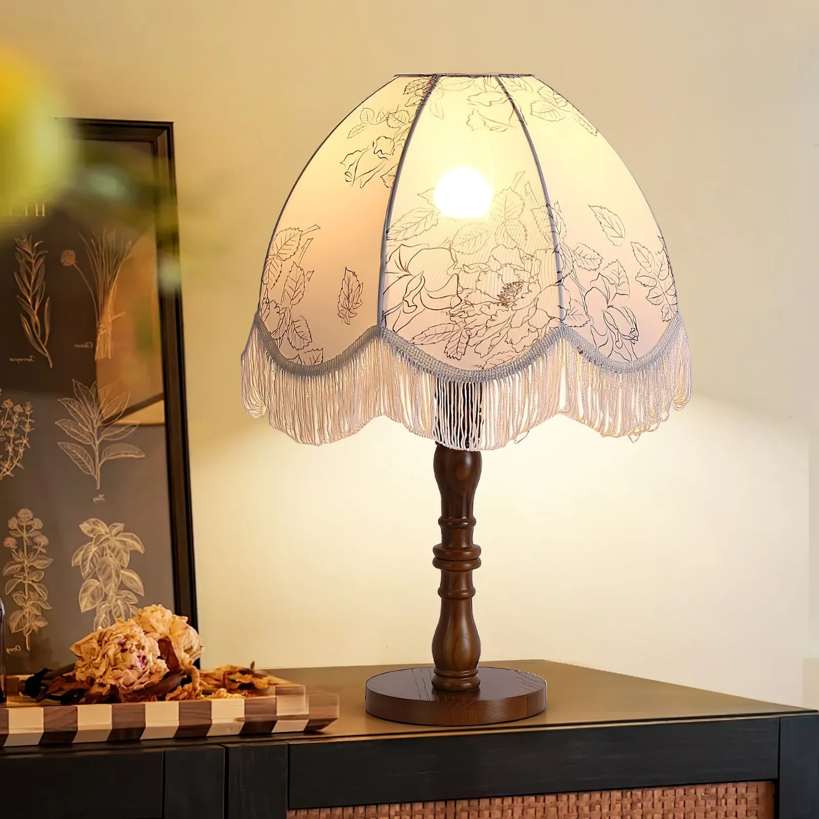Luxury Printed Tassel Table Lamp M425