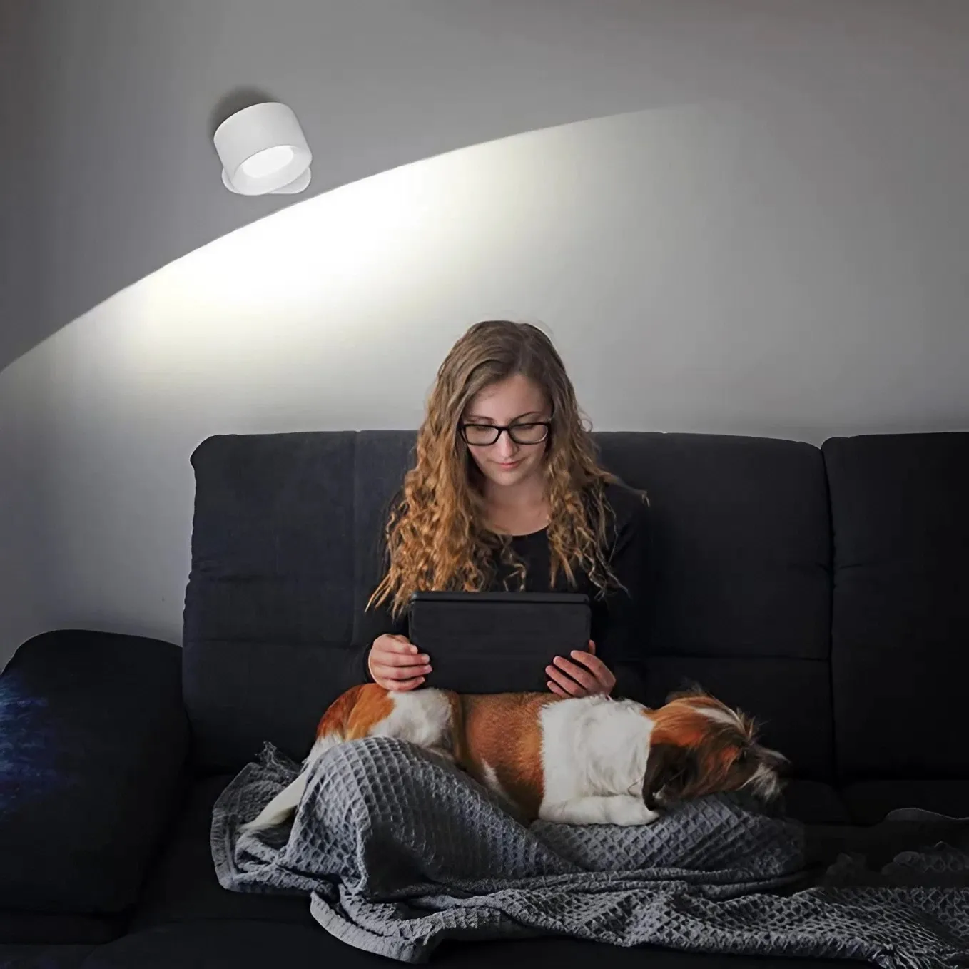Wireless Rotatable LED Bedside Reading Wall Lamp S58