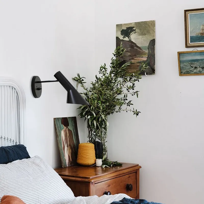 Metal Design Bedroom Wall Lamp S19